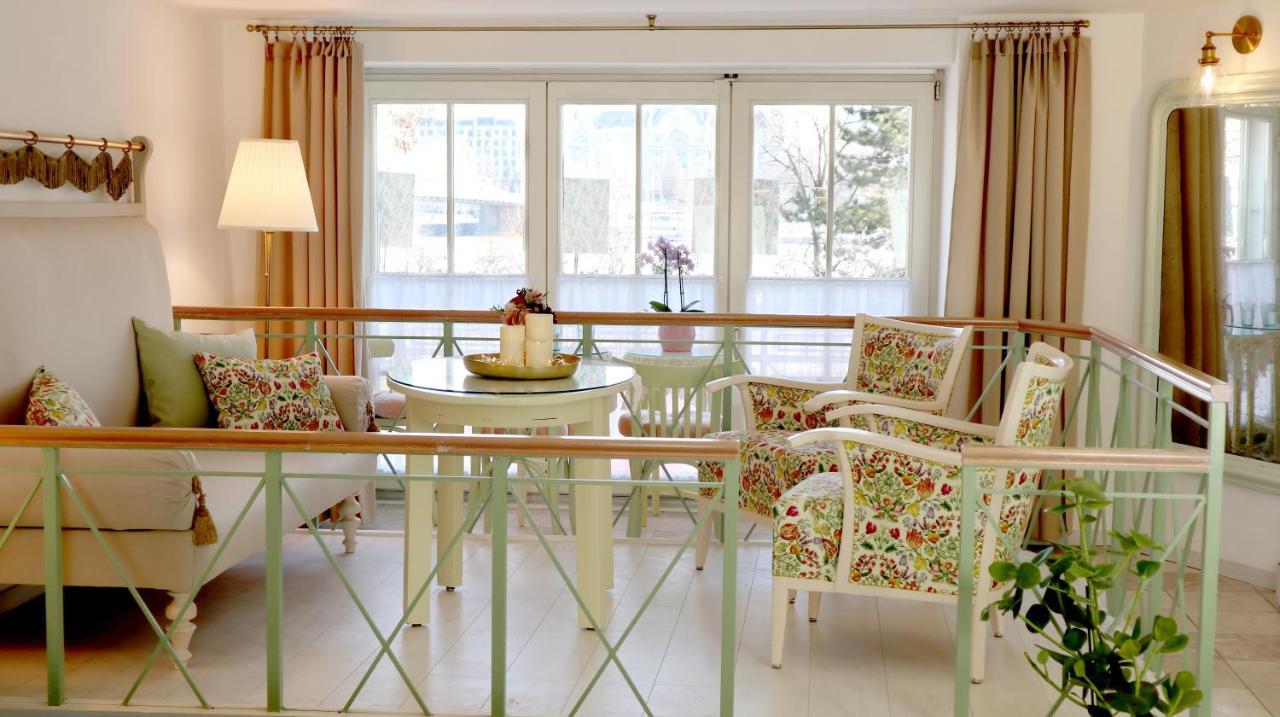 Marvelosa Apartment - Central By The Chain Bridge บูดาเปสต์ ภายนอก รูปภาพ