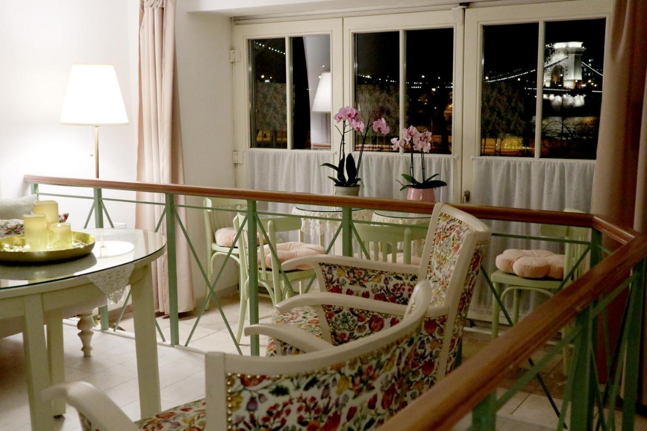 Marvelosa Apartment - Central By The Chain Bridge บูดาเปสต์ ภายนอก รูปภาพ